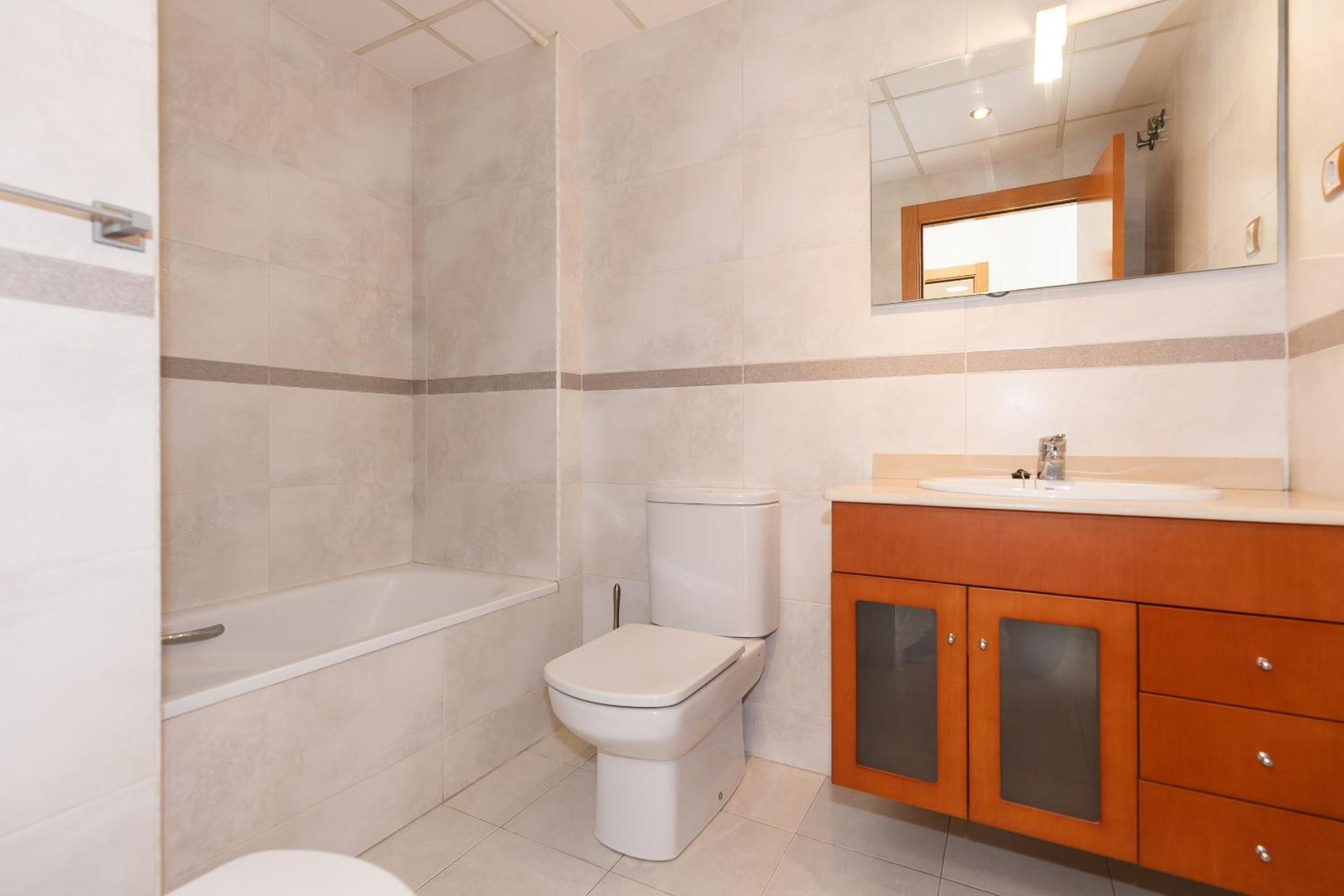 Uhc Els Pins Apartments Salou Kültér fotó